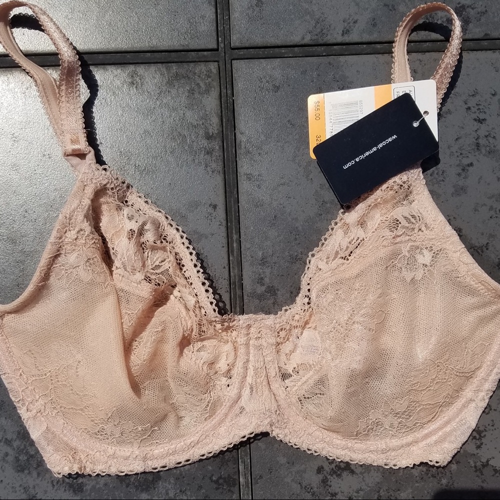 WACOAL Lace To Love Underwire New $55 Tags 32DD
